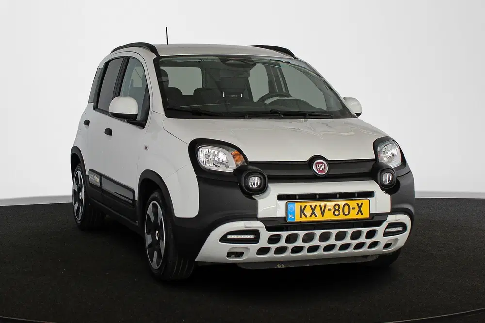 Fiat Panda 1.0 Hybrid Pandina Airco Apple CarPlay Cru uit 2025, foto 2