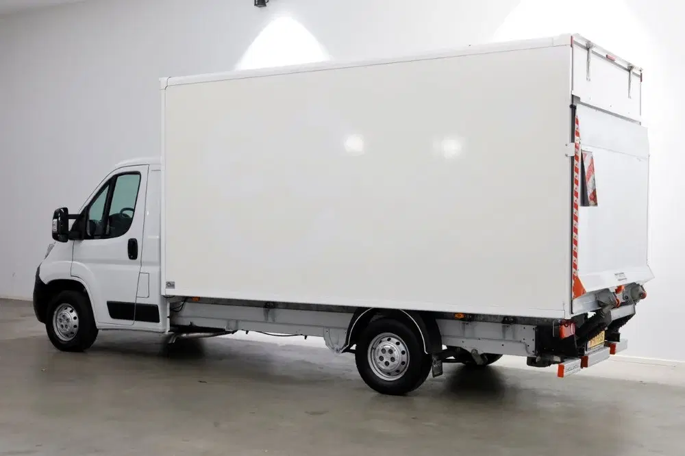 Opel Movano 2.2D 140pk Bakwagen met laadklep 1.060kg l uit 2023, foto 9