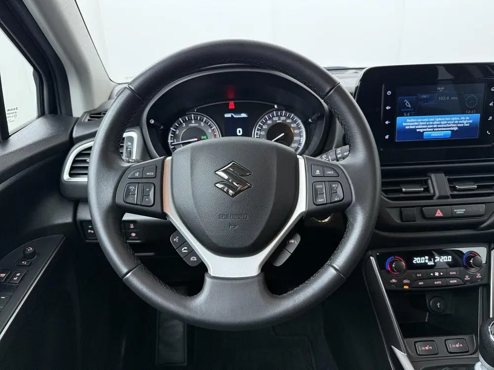 Suzuki S-Cross 1.4 Boosterjet Select Smart Hybrid uit 2023, foto 11