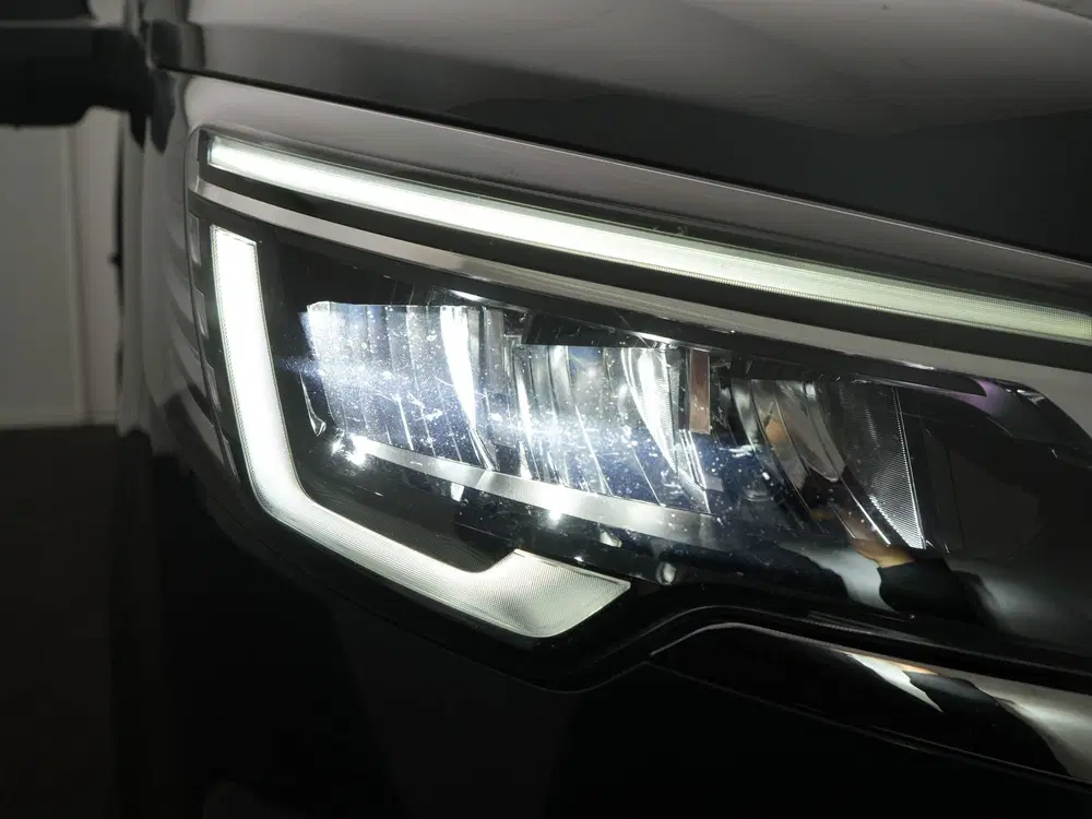 Renault Trafic 9 persoons uit 2022, foto 14