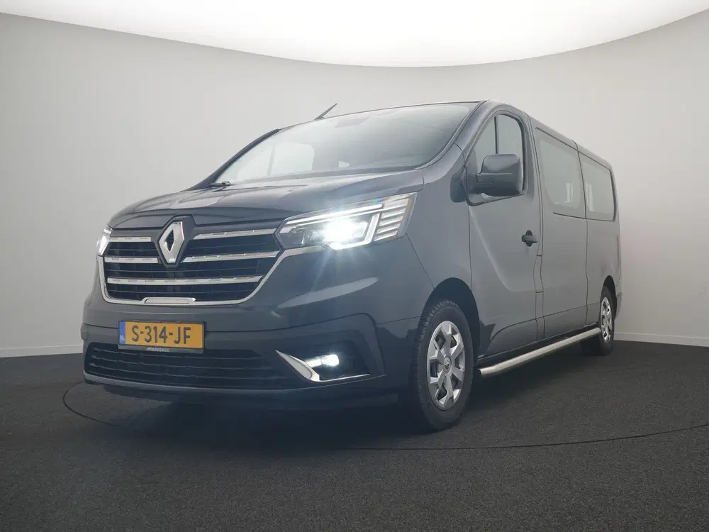 Renault Trafic 9 persoons uit 2022, foto 5