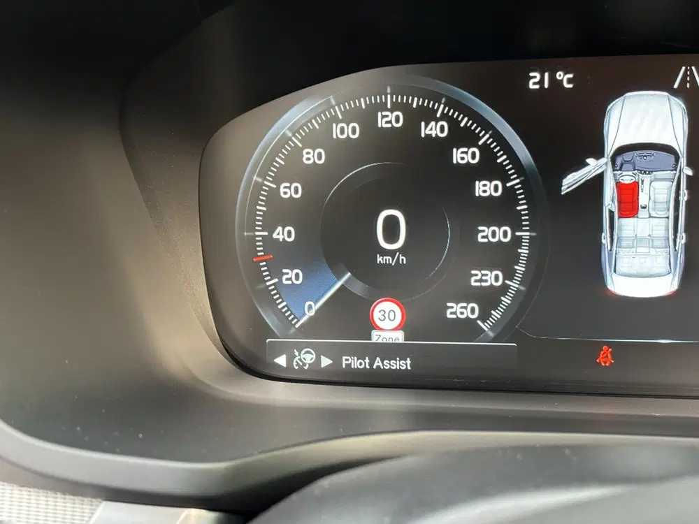 Volvo S60 T8 AWD R-Design Pano HeadUp Keyless Pilot uit 2019, foto 13