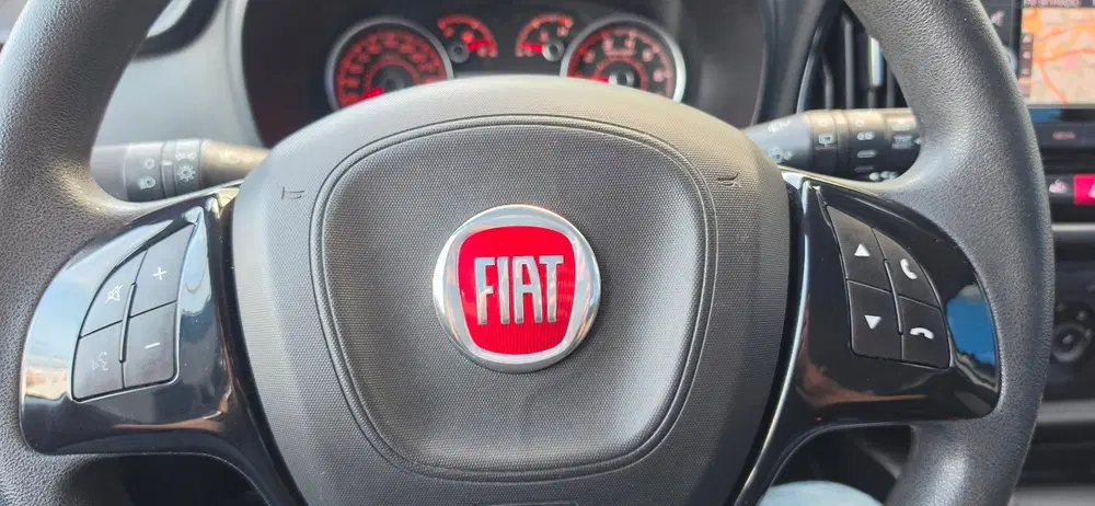 Fiat Doblo Doblò Cargo 1.4 95PK 5 Persoons Airco Navi uit 2019, foto 14