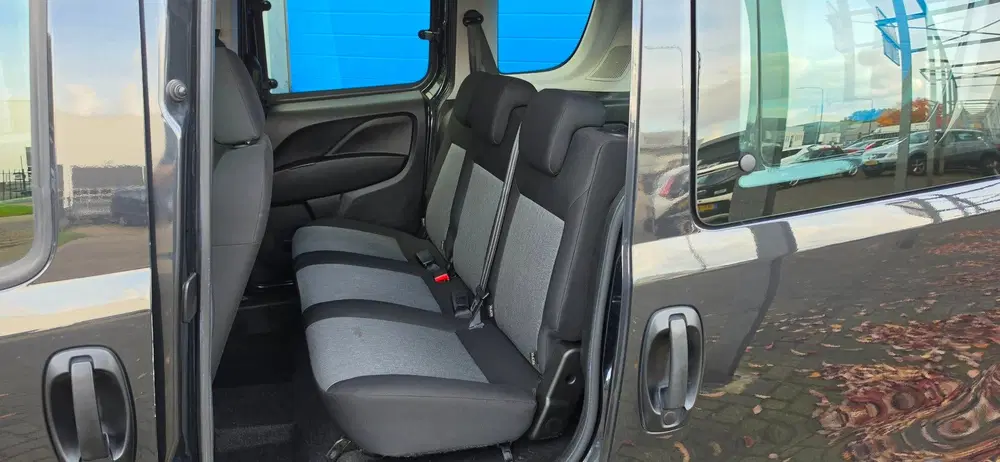 Fiat Doblo Doblò Cargo 1.4 95PK 5 Persoons Airco Navi uit 2019, foto 6