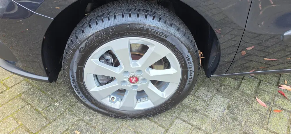 Fiat Doblo Doblò Cargo 1.4 95PK 5 Persoons Airco Navi uit 2019, foto 7