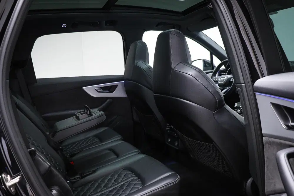 Audi Q7 4.0 TFSI SQ7 quattro 7p uit 2022, foto 5