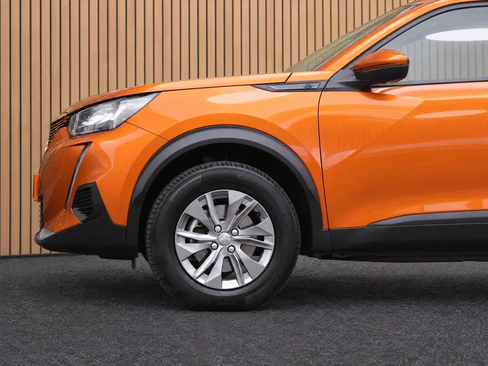 Peugeot 2008 EV Active Pack 50 kWh uit 2021, foto 12
