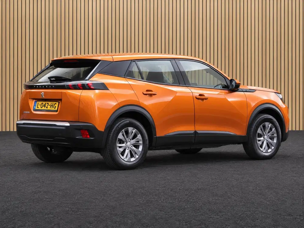 Peugeot 2008 EV Active Pack 50 kWh uit 2021, foto 6