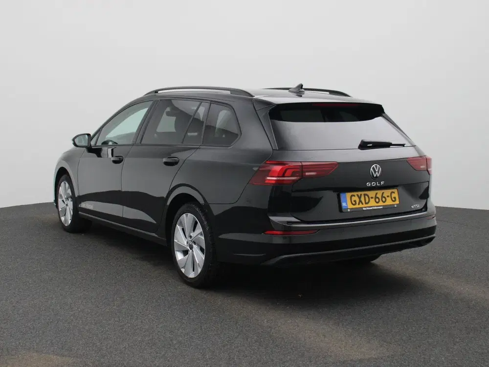 Volkswagen Golf 1.5 eTSI Life Edition uit 2024, foto 2