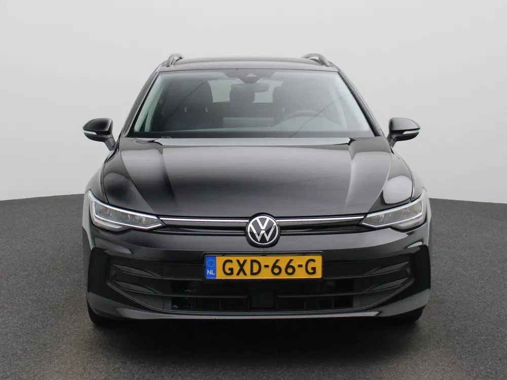 Volkswagen Golf 1.5 eTSI Life Edition uit 2024, foto 3