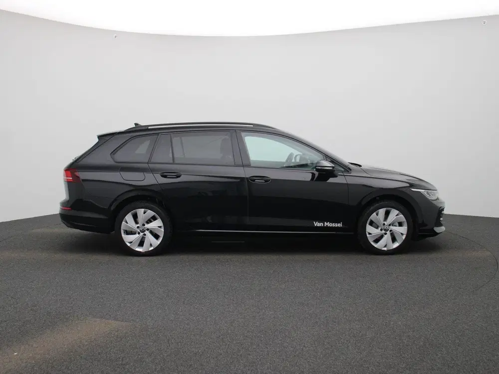 Volkswagen Golf 1.5 eTSI Life Edition uit 2024, foto 6
