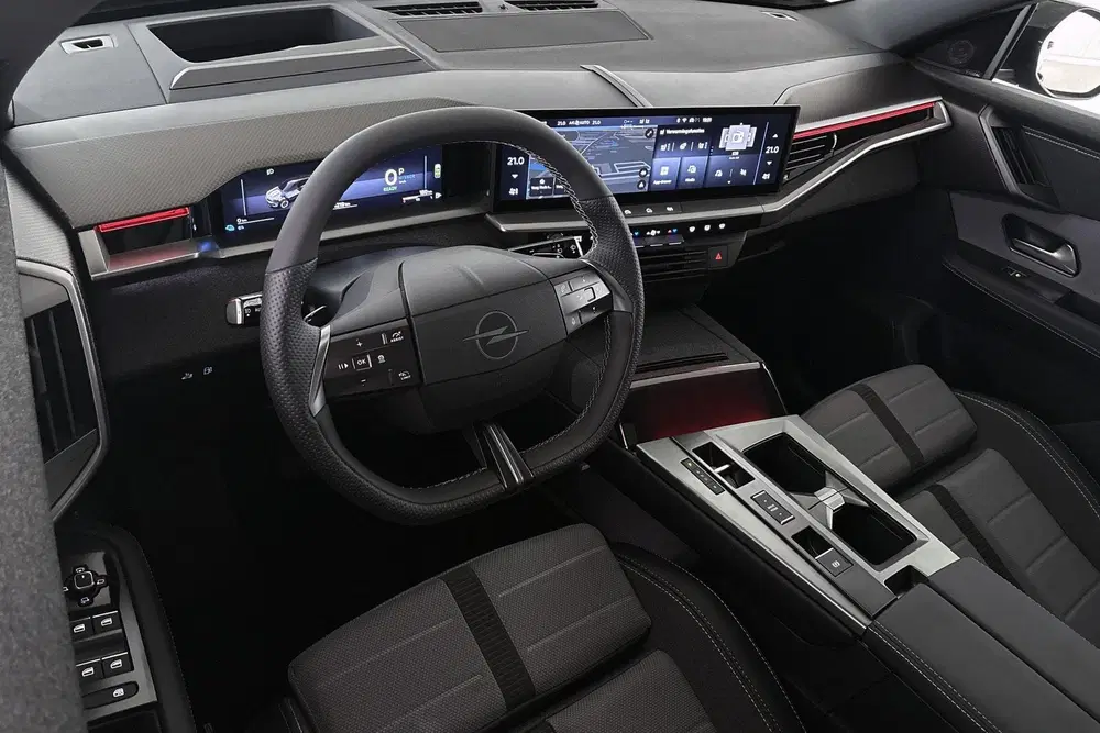 Opel Grandland 1.6 Turbo Plug-in-Hybrid GS Pano FOCAL 360 uit 2025, foto 5