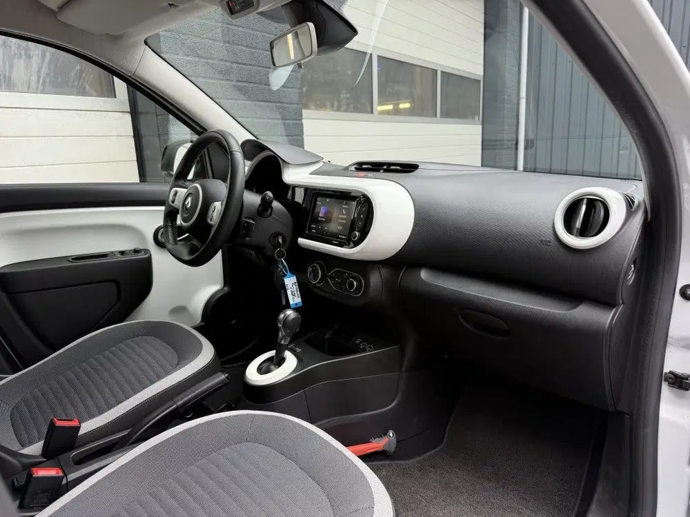 Renault Twingo . R80 Collection uit 2021, foto 12