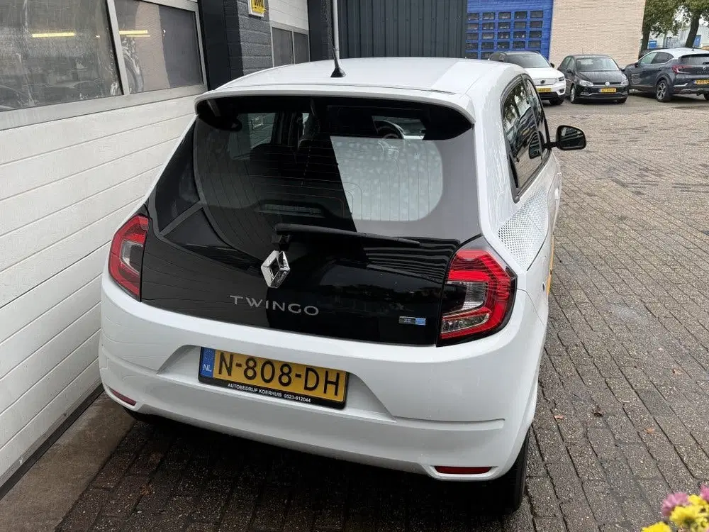 Renault Twingo . R80 Collection uit 2021, foto 9