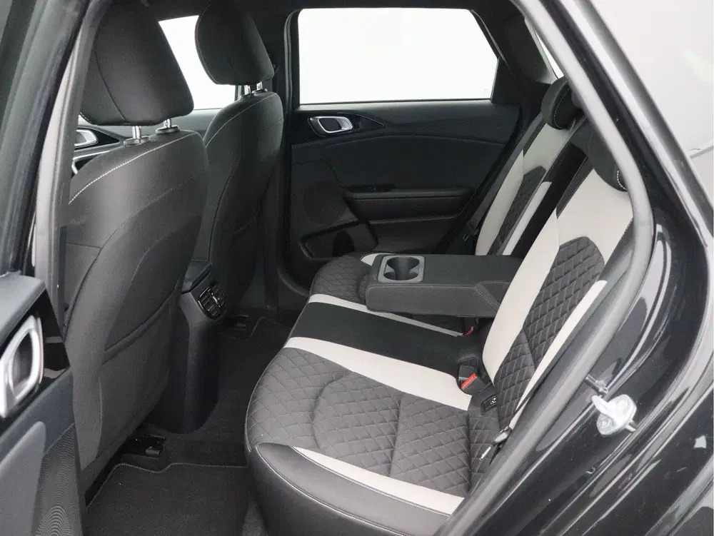 Kia Ceed 1.0 T-GDi GT-Line Business Edition uit 2021, foto 11