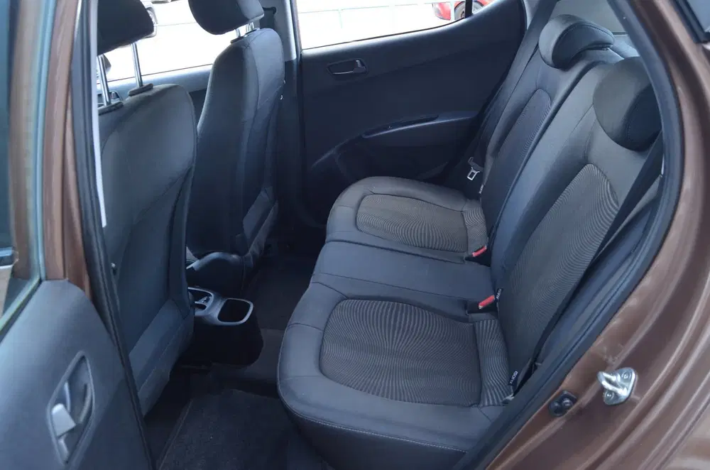 Hyundai i10 1.0i Comfort uit 2019, foto 15