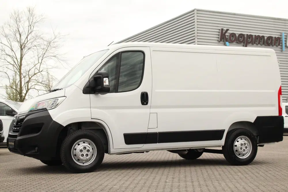 Opel Movano 140pk L1H1 3.5t uit 2024, foto 12