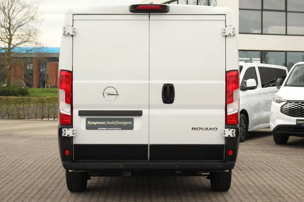 Opel Movano 140pk L1H1 3.5t uit 2024, foto 7
