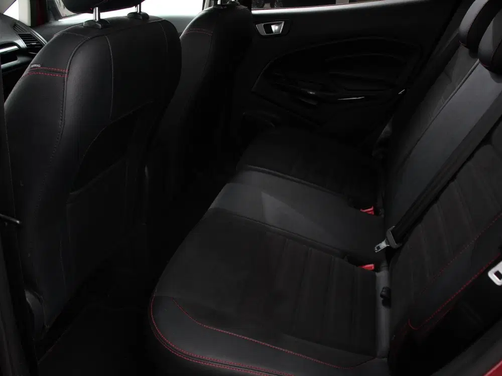 Ford EcoSport 1.0 EcoBoost ST-Line Black Climate control uit 2019, foto 13
