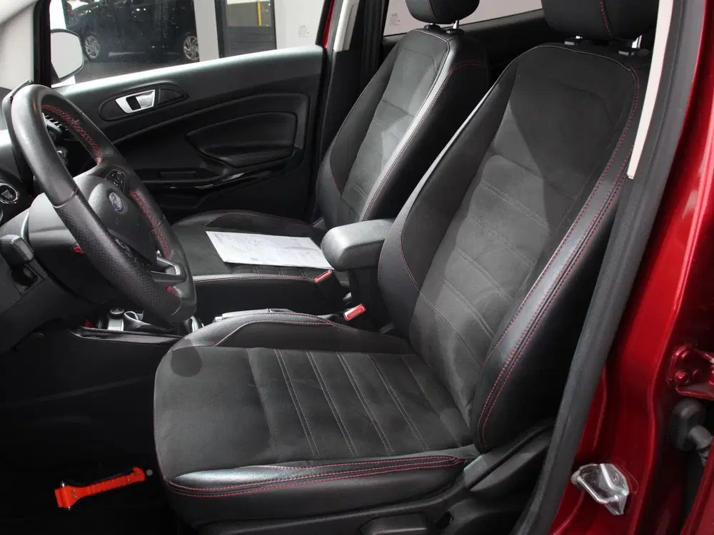 Ford EcoSport 1.0 EcoBoost ST-Line Black Climate control uit 2019, foto 14