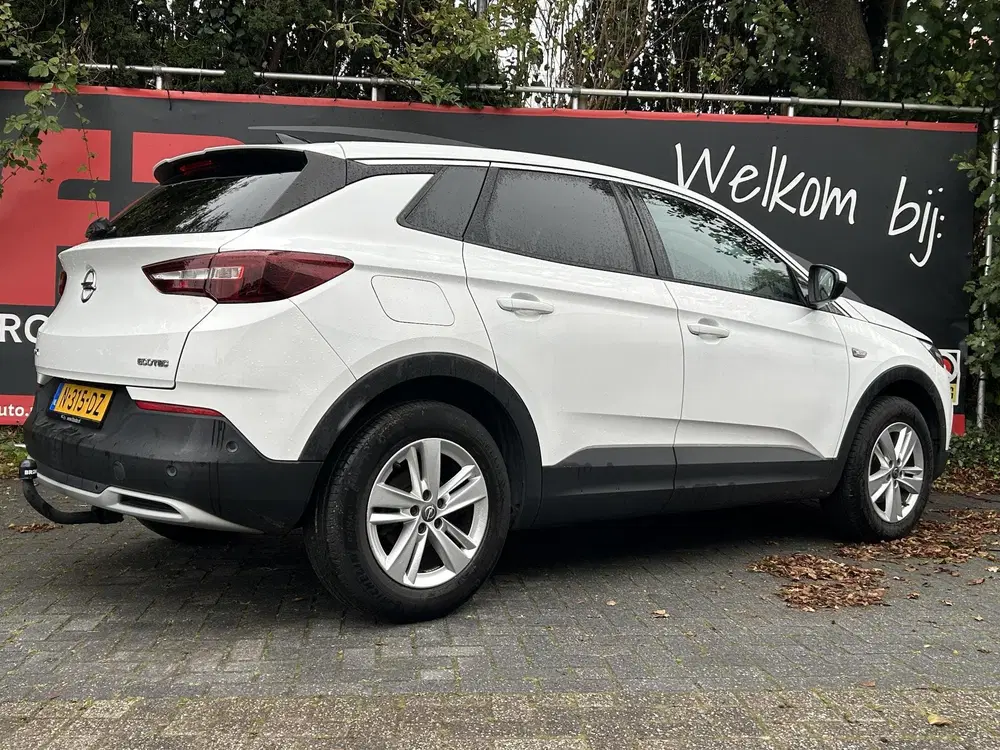 Opel Grandland 1.2 Turbo Business Elegance Trekhaak-navig uit 2021, foto 8