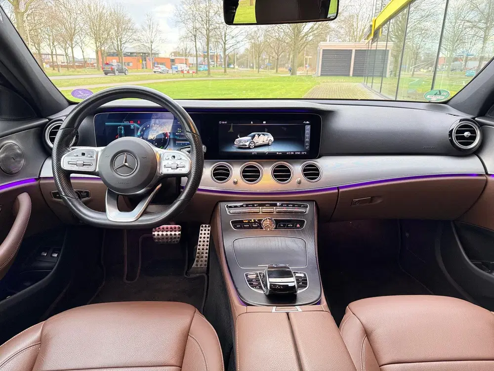 Mercedes-Benz E-Klasse 200 Business Solution Sport AM uit 2020, foto 11