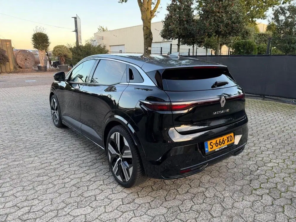 Renault Megane EV60 ICONIC 1e eig leder warmtepomp SOH 94 uit 2023, foto 11