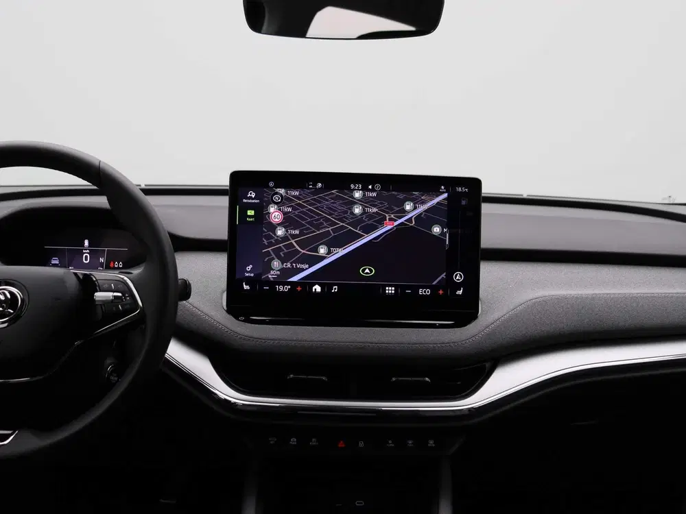 Skoda Enyaq 80 77 kWh 204 PK uit 2023, foto 9
