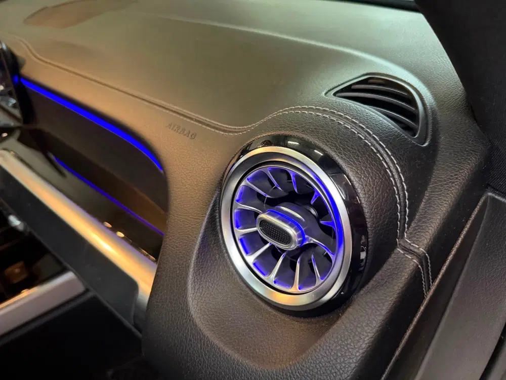 Mercedes-Benz GLB 200 Premium Plus AMG uit 2020, foto 6