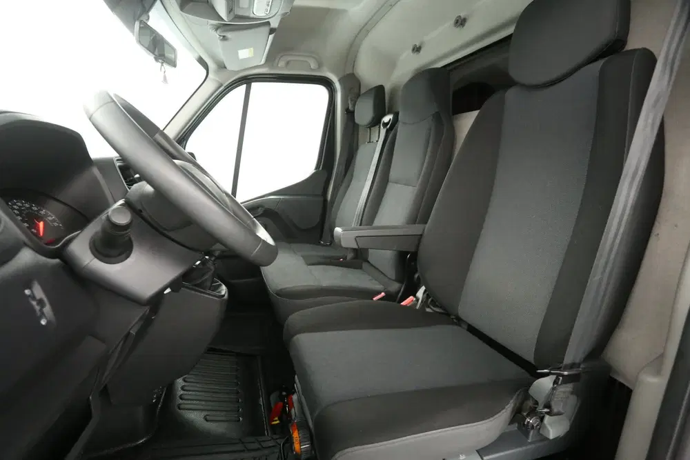 Renault Master 3.3t 180PK L2H2 uit 2021, foto 9