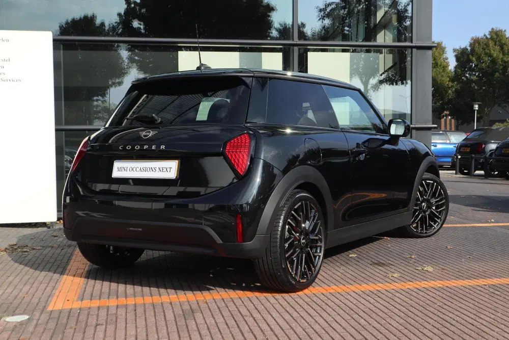 Mini Cooper C Cooper C uit 2024, foto 2