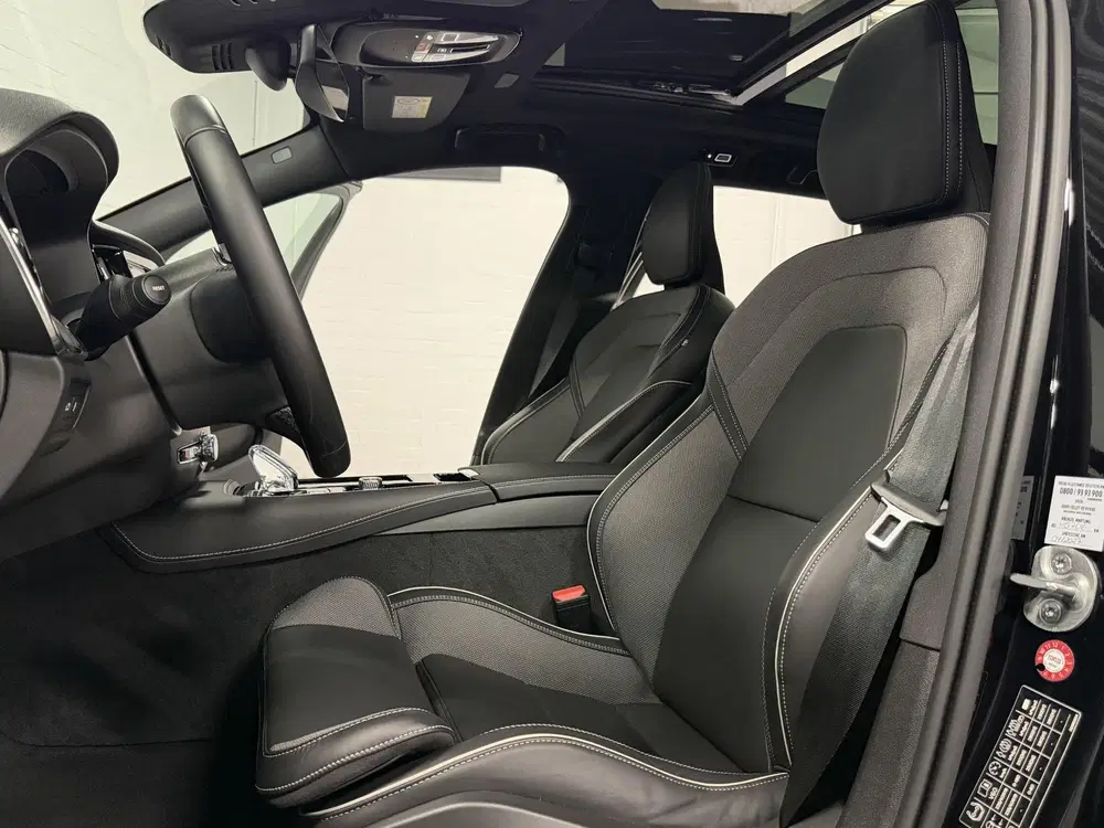 Volvo V60 2.0 T6 Plug-in hybrid AWD Plus Dark Open d uit 2025, foto 14
