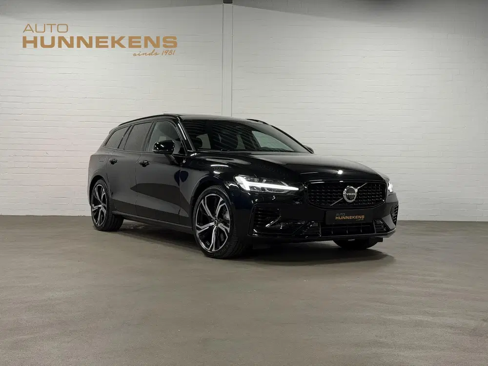 Volvo V60 2.0 T6 Plug-in hybrid AWD Plus Dark Open d uit 2025, foto 5