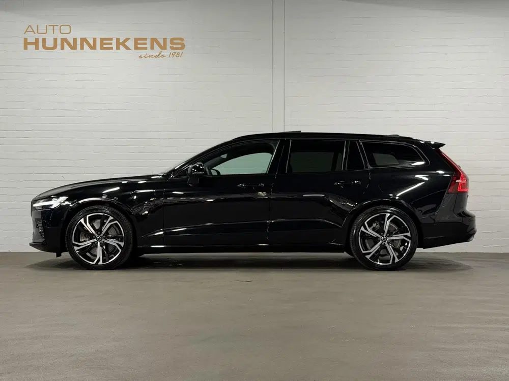 Volvo V60 2.0 T6 Plug-in hybrid AWD Plus Dark Open d uit 2025, foto 7