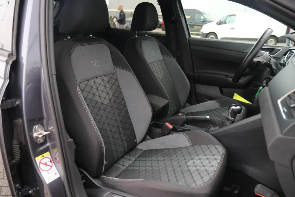 Volkswagen Polo 1.0 TSI 110pk DSG R-Line uit 2023, foto 15