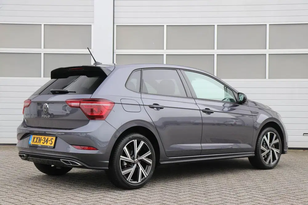 Volkswagen Polo 1.0 TSI 110pk DSG R-Line uit 2023, foto 2