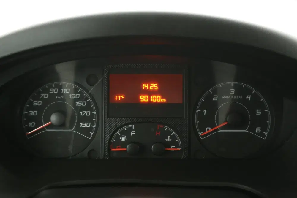 Peugeot Boxer 2.2 BlueHDI 140PK L2H2 uit 2021, foto 13