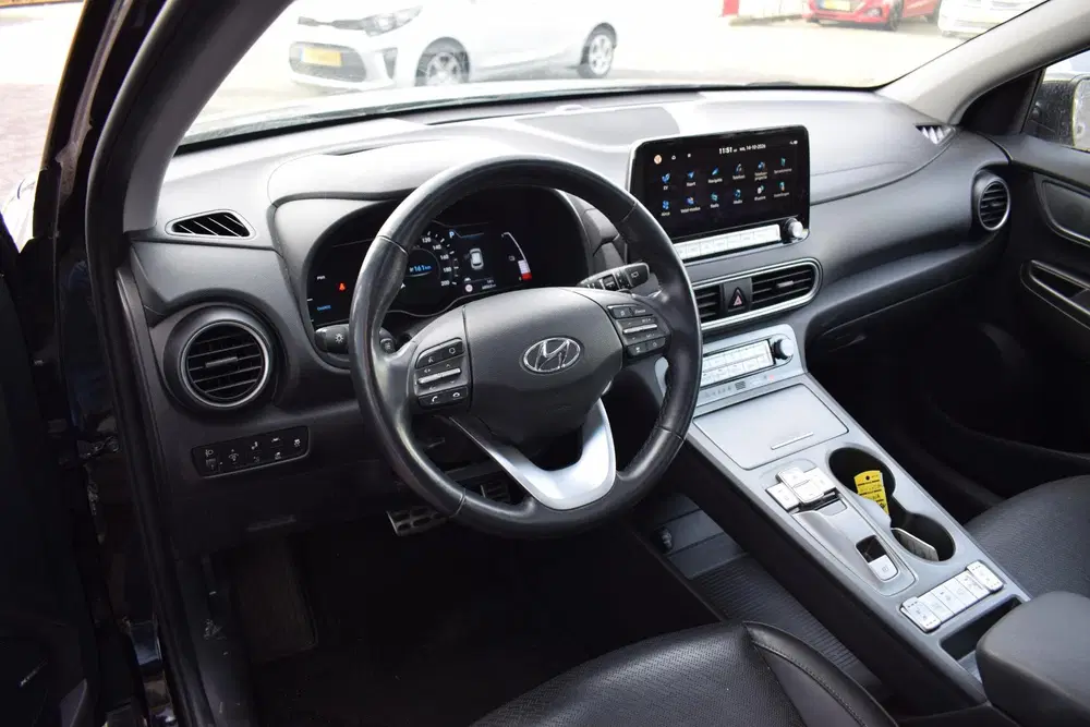Hyundai KONA EV Premium Sky 64 kWh uit 2020, foto 4