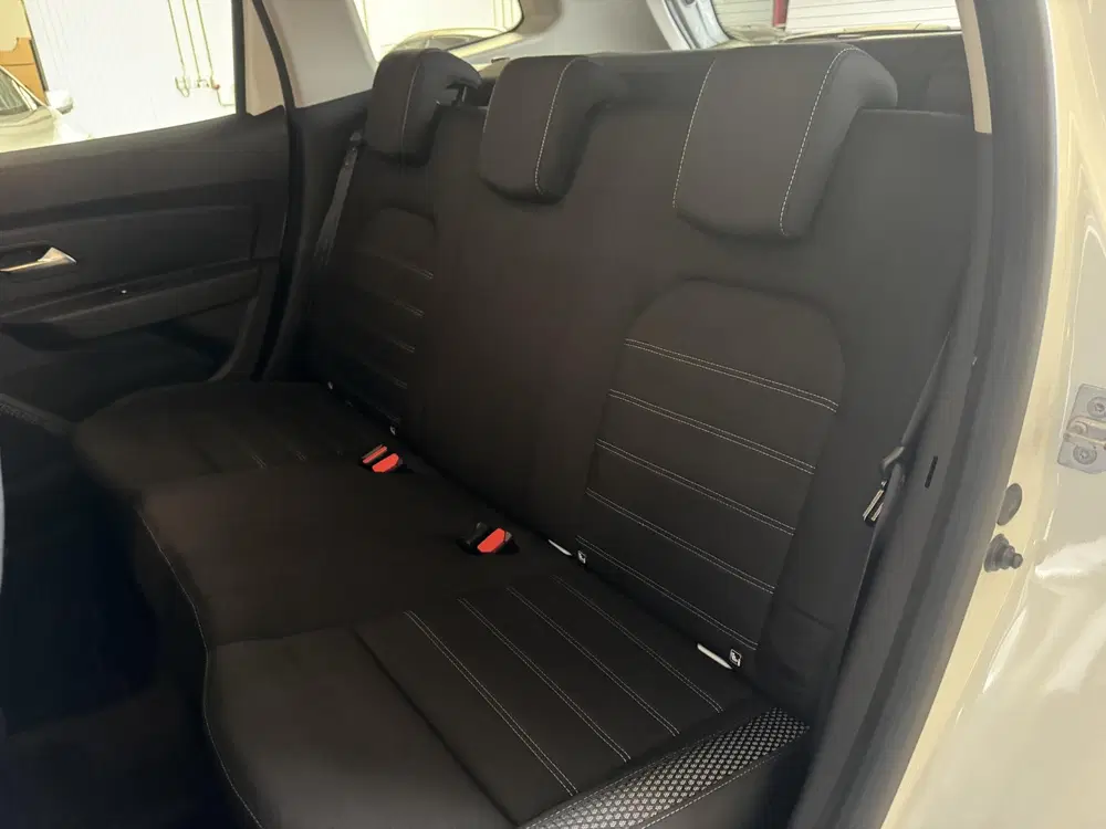 Dacia Duster 1.0 TCe Prestige uit 2019, foto 8