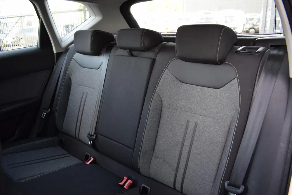 SEAT Ateca 1.5 TSI Style Business Intense uit 2021, foto 6
