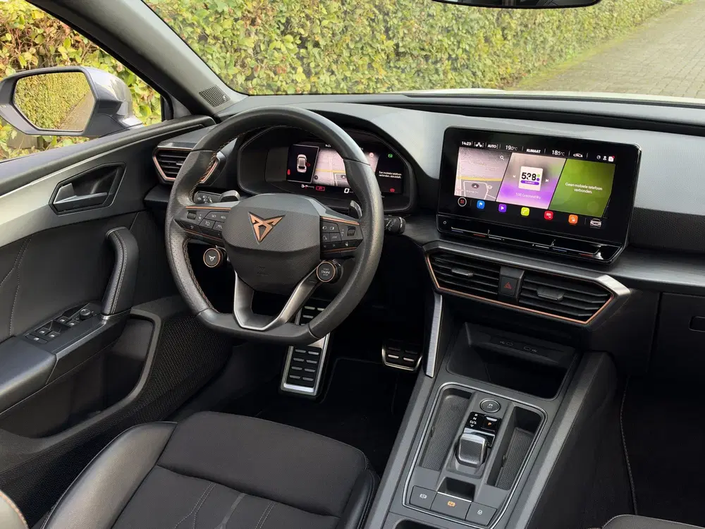 Cupra Leon 2.0 TSI VZ 300pk Pano Beats (bj 2022 uit 2022, foto 10