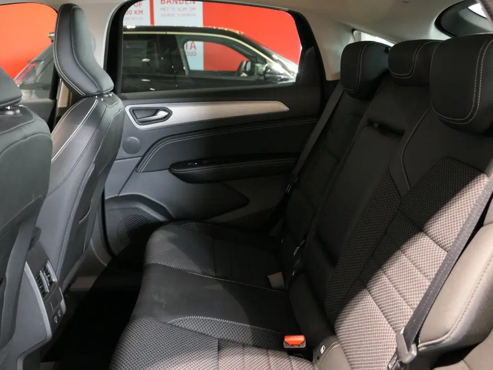 Renault Arkana 1.6 E-Tech hybrid 145 techno uit 2023, foto 8