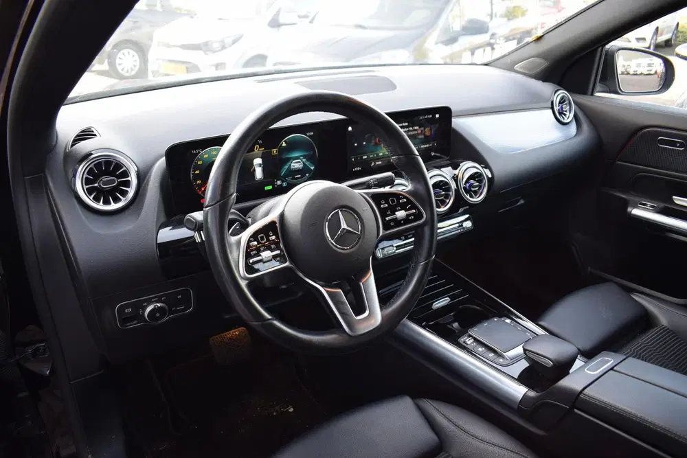 Mercedes-Benz EQA 250 Business Solution AMG 67 kWh uit 2021, foto 4