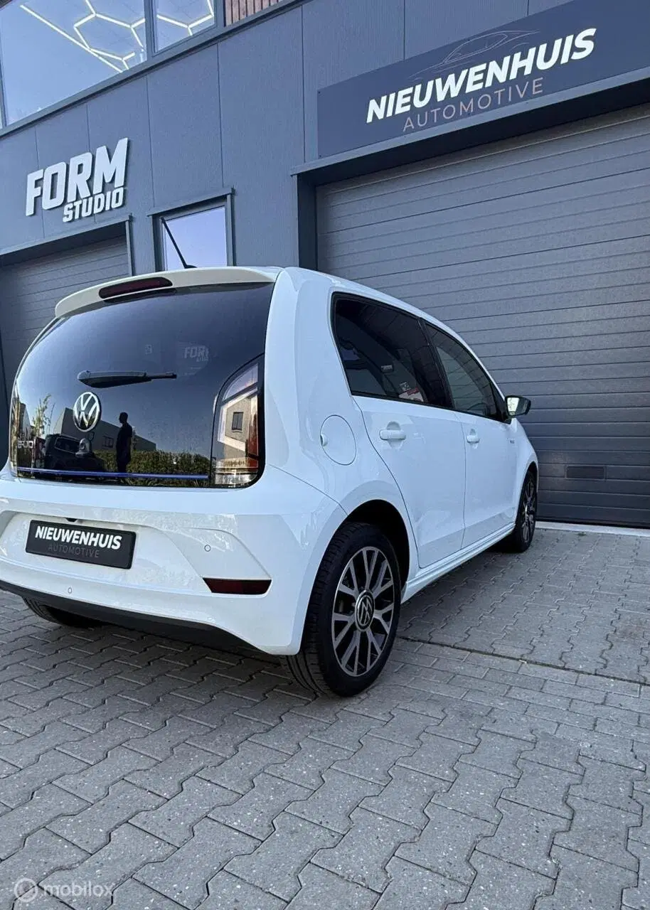 Volkswagen up! Style Plus SOH 91.6% l 16” LMV l Clima uit 2021, foto 12