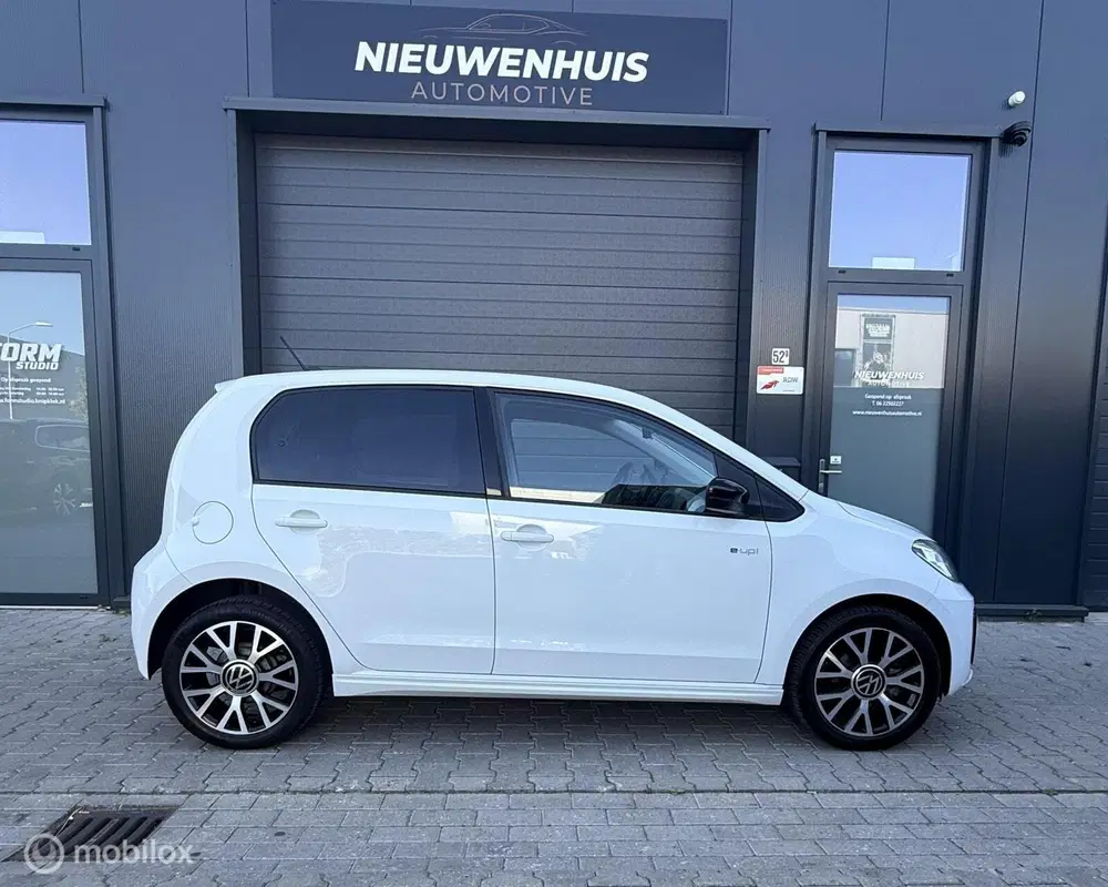 Volkswagen up! Style Plus SOH 91.6% l 16” LMV l Clima uit 2021, foto 8