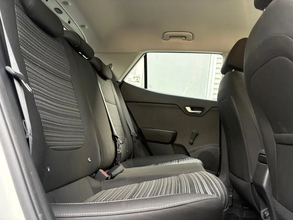 Kia Stonic 1.0 T-GDi MHEV DynamicLine -AUTOMAAT-2 TON uit 2020, foto 10