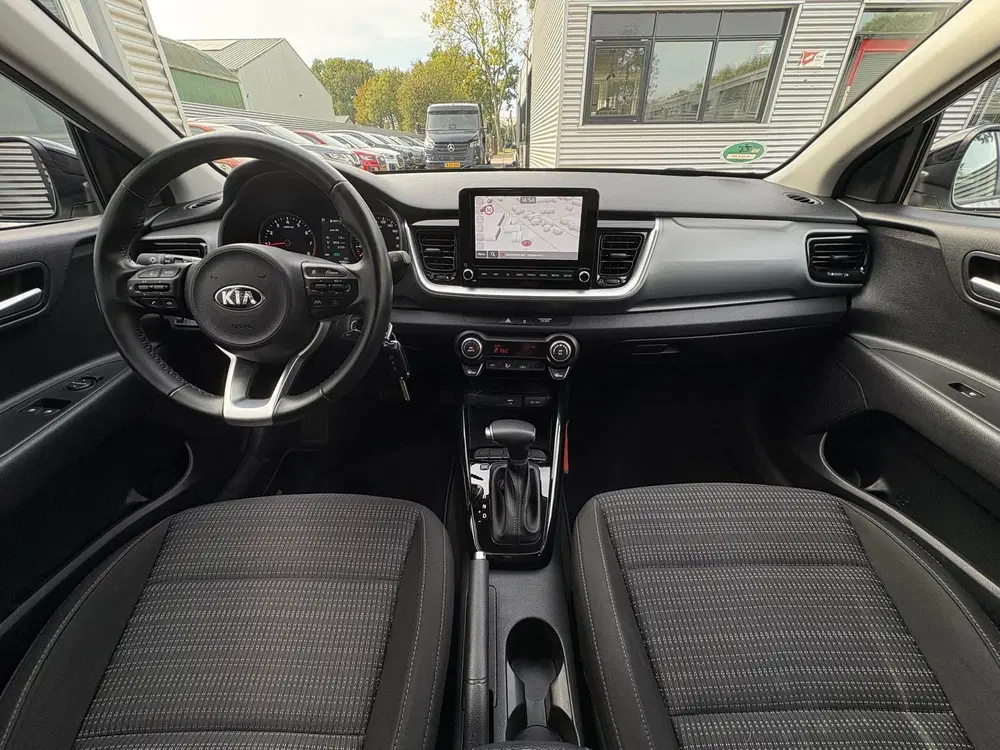 Kia Stonic 1.0 T-GDi MHEV DynamicLine -AUTOMAAT-2 TON uit 2020, foto 12