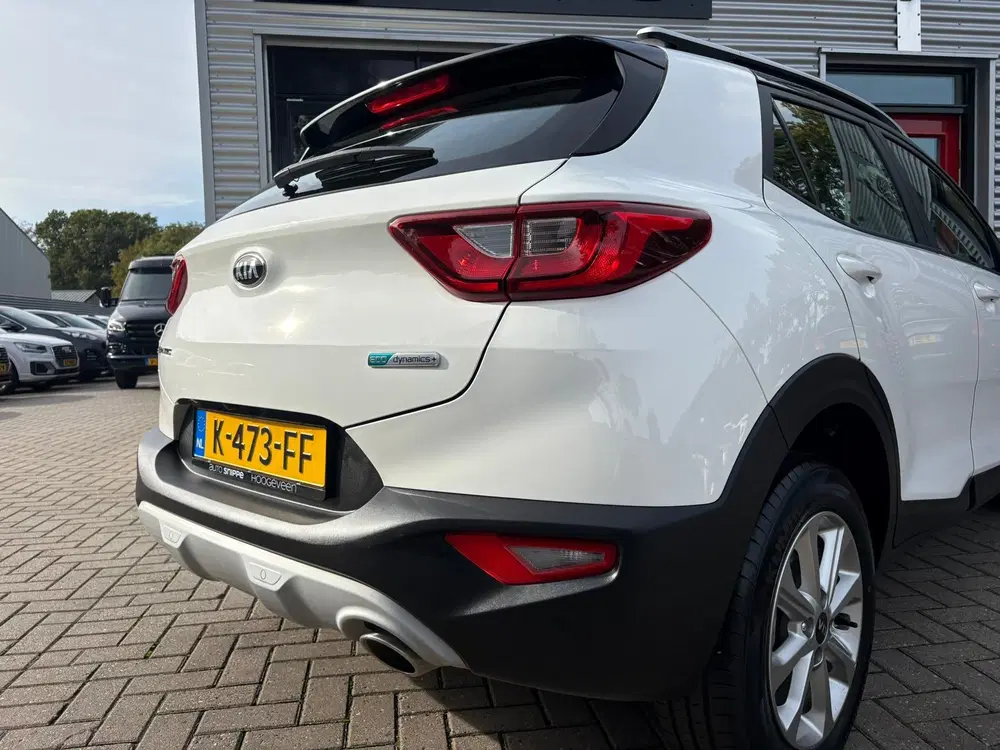 Kia Stonic 1.0 T-GDi MHEV DynamicLine -AUTOMAAT-2 TON uit 2020, foto 5