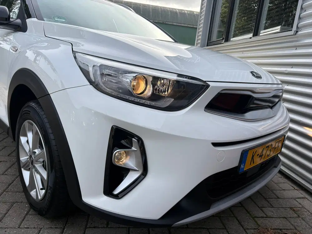 Kia Stonic 1.0 T-GDi MHEV DynamicLine -AUTOMAAT-2 TON uit 2020, foto 7