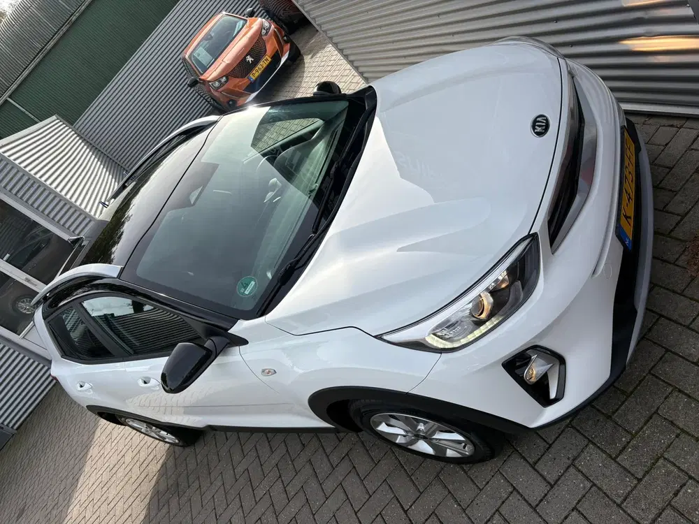 Kia Stonic 1.0 T-GDi MHEV DynamicLine -AUTOMAAT-2 TON uit 2020, foto 8
